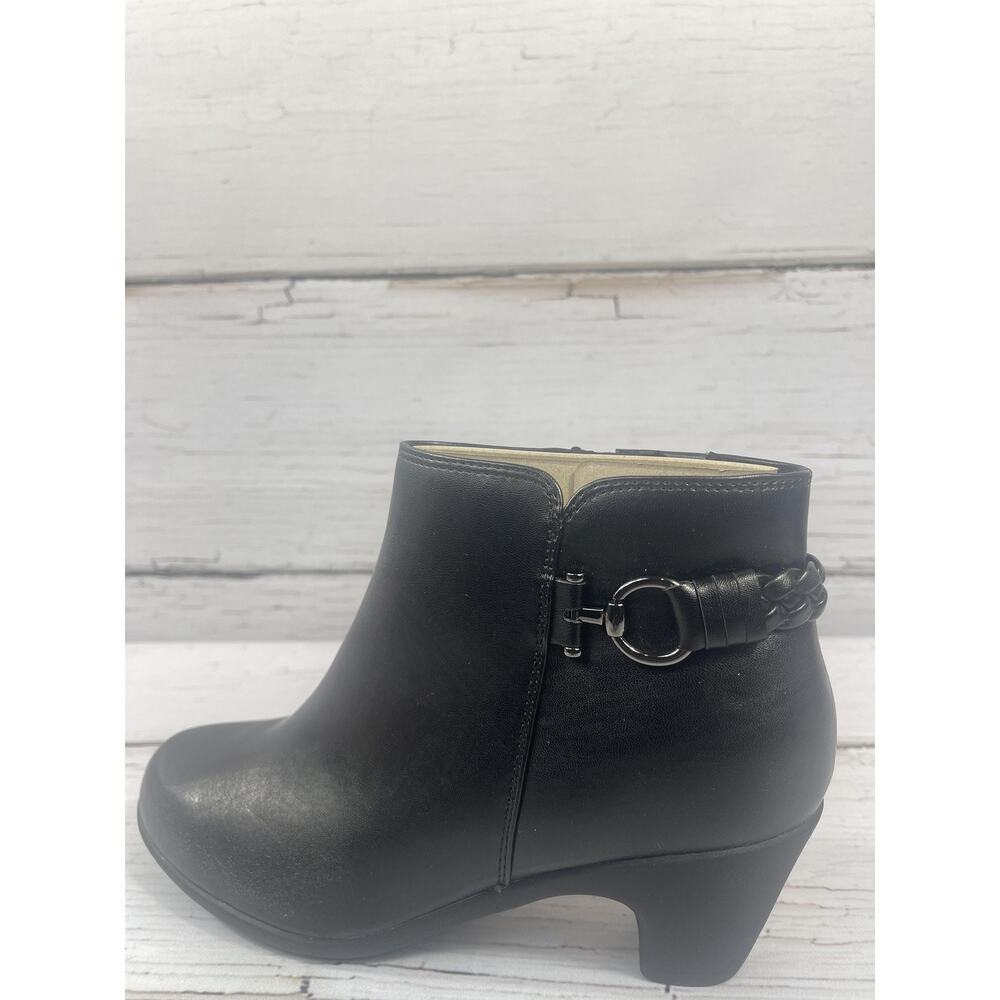 Easy Spirit Boots Womens Size 8W Black Faux Leather Clemens3 Ankle Booties